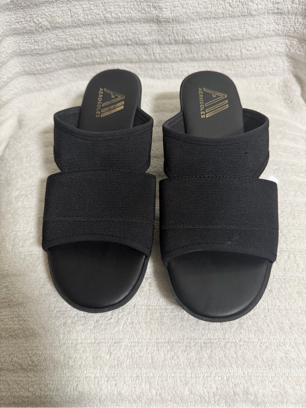 AEROSOLES Women Cushion Foam Slip Resistant Black Slide Sandals Size 8